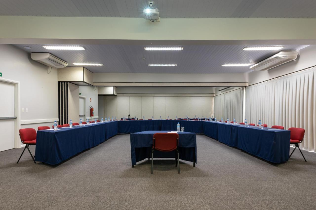 Carlton Suites Limeira Luaran gambar